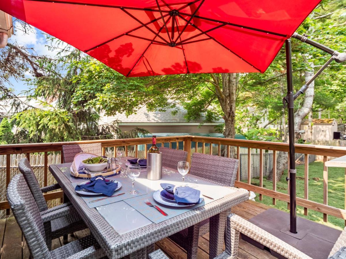 Cape Cod Cottage, Near Beach, Hot Tub, Ac, Dog Friendly Yarmouth Port Kültér fotó